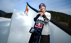 Snowboarder Jakub Hrone 960x584