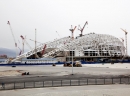 Poslednja faza gradnje stadiona sa 40.000 mesta u kojem će se odvijati unutrašnji sportski događaji kao i svečanosti otvaranjai  zatvaranja  XXII Zimskih igara u Sočiju.